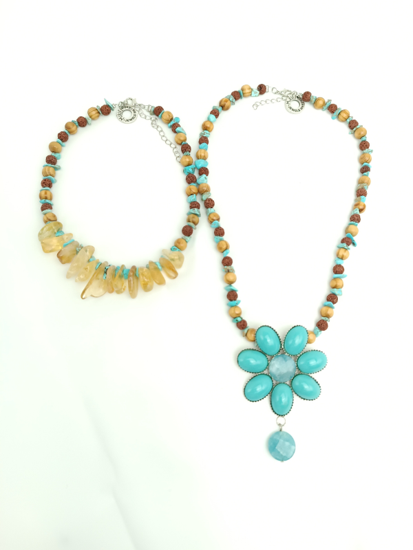Gemstone Flower Necklace - Image 3