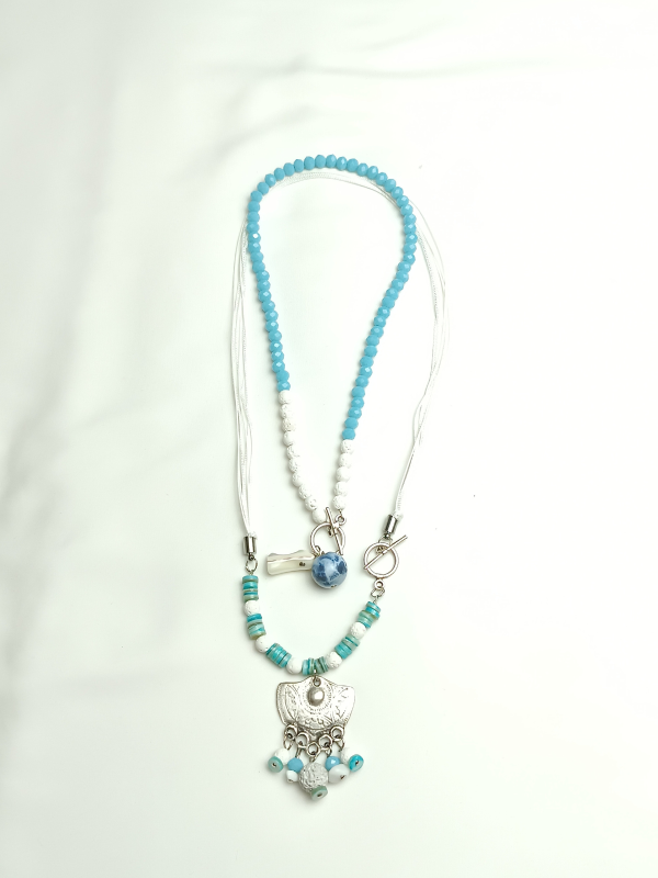 Pack of Two Necklaces with Gemstones and Glass Beads